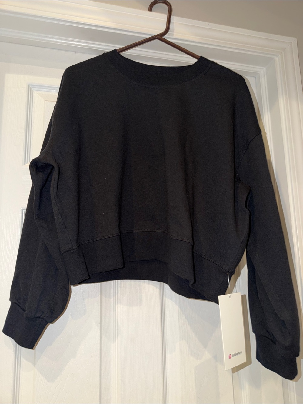 lululemon athletica Women’s Black Perfectly Oversized Cropped Crew Sweatshirt